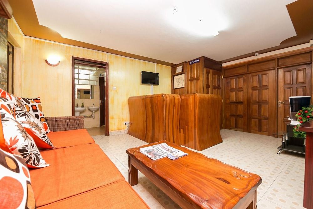 Upperhill Blueberry Hotel Nairobi Exterior photo